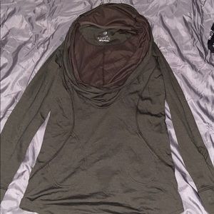 Athletic Pull Over